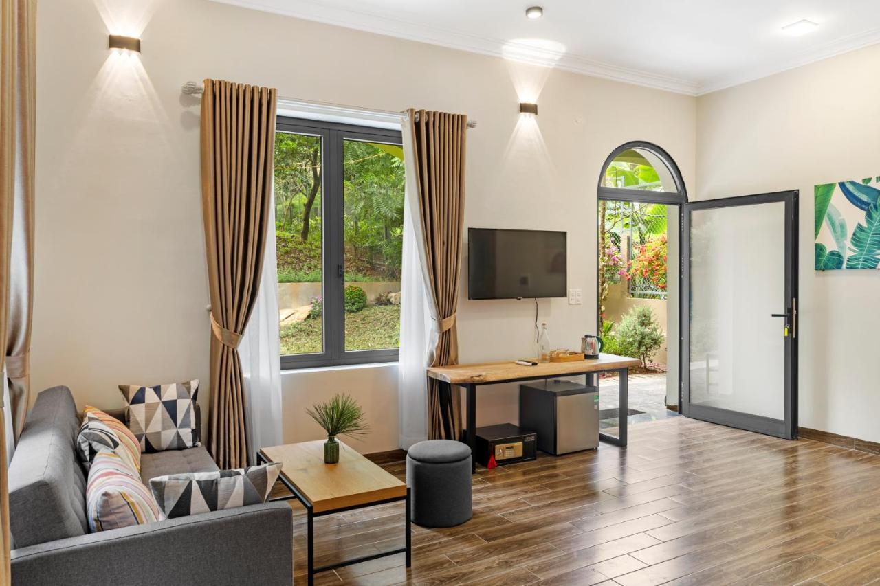 Aparthotel Cerf Volant Soc Son Hanoi Esterno foto